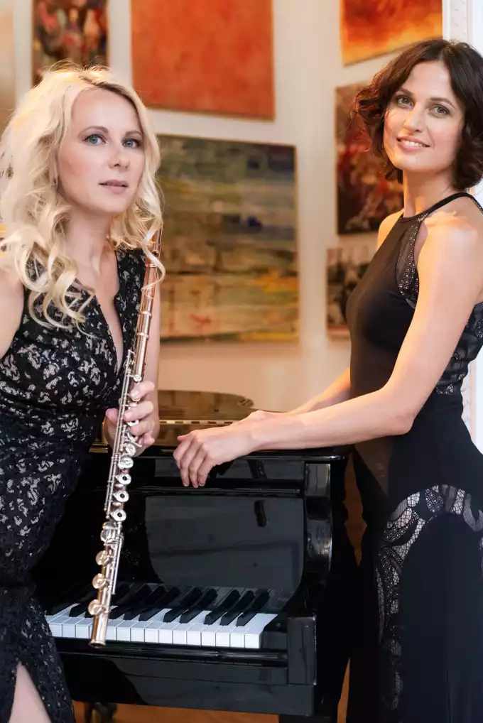 Anna Wierer und Alina Pronina